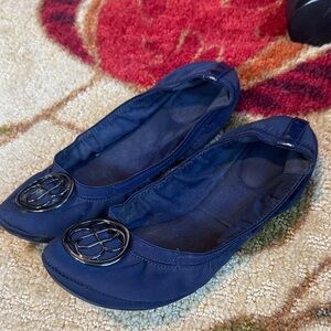 Bandolino Navy Flats with Metal Detail